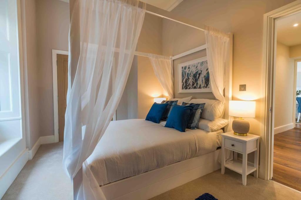 Beautiful Beach Side Apartment Torquay Extérieur photo